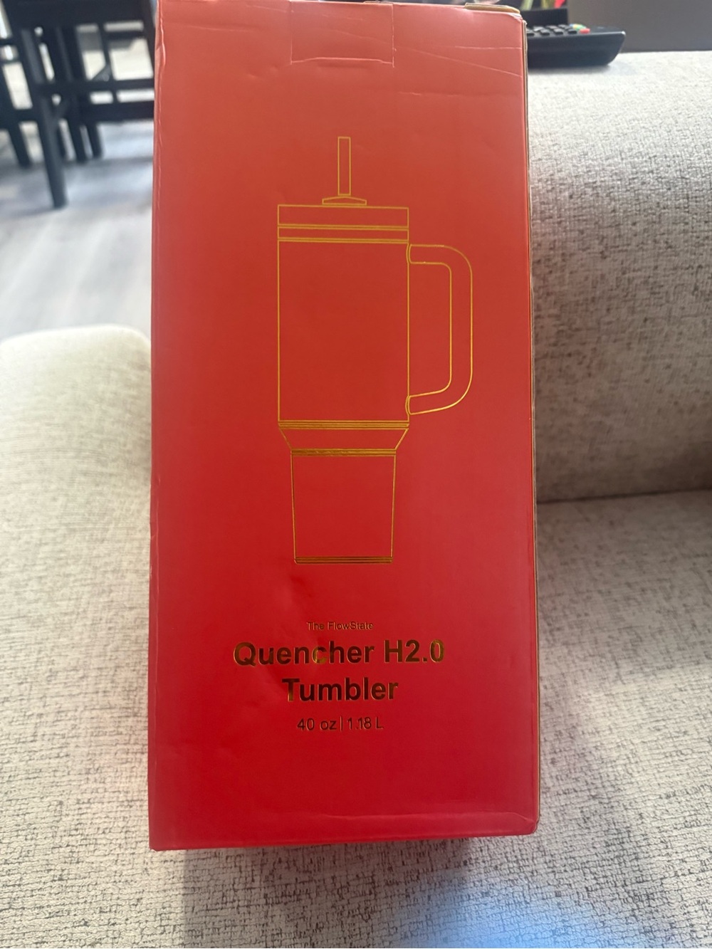 Stanley Quencher H2.0 Tumbler - Red with Gold Accents